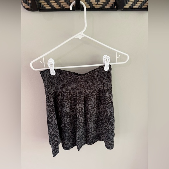 Rails Addison Skirt - Charcoal Grey Abstract Animal Print - Size Small - Picture 4 of 12